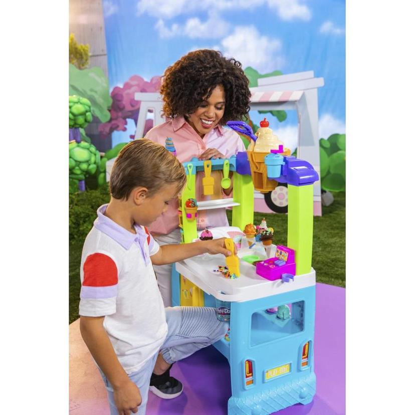 - Play-Doh Großer Play-Doh Eiswagen