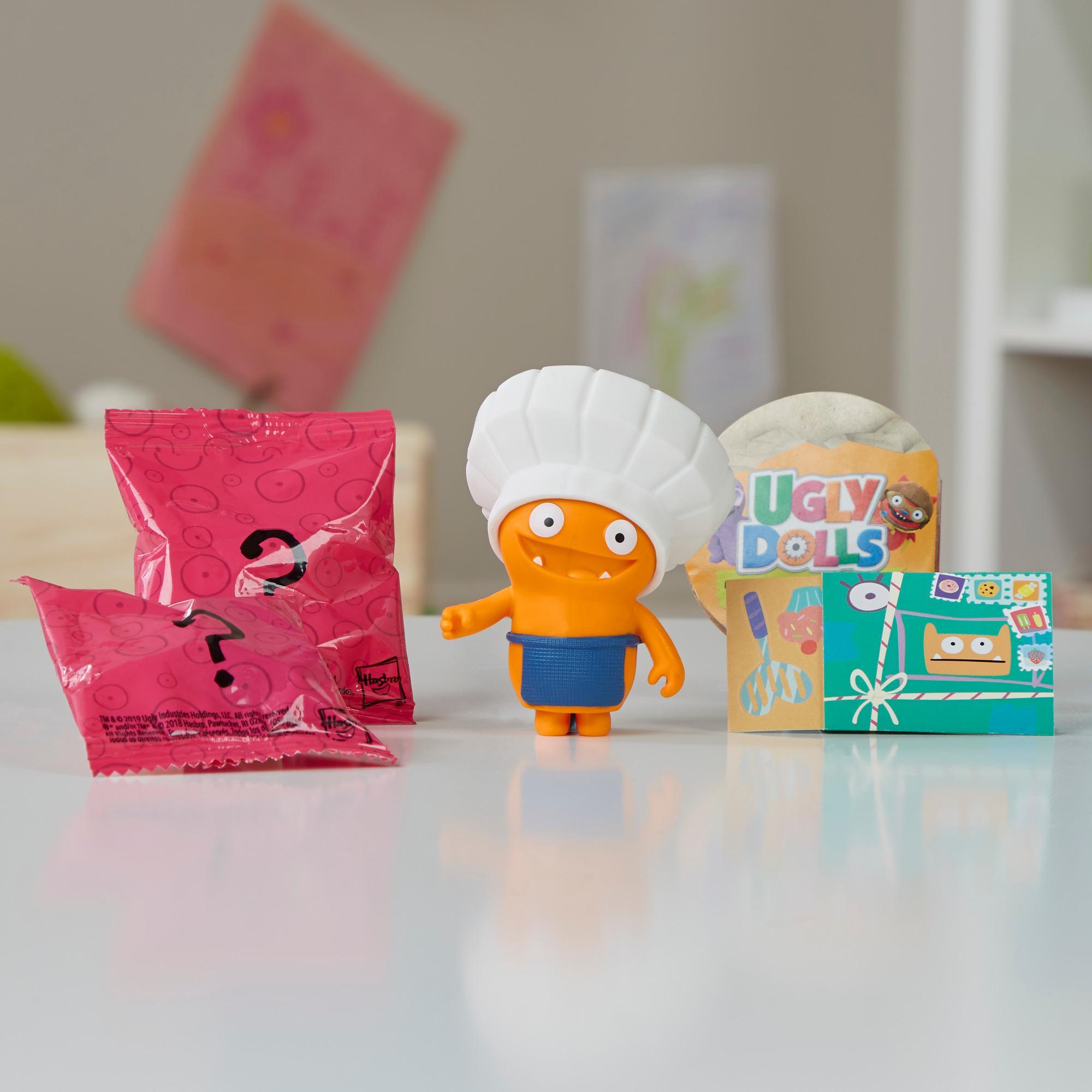 UglyDolls Disguise Savvy Chef Wage Toy, Figure and Accessories product thumbnail 1