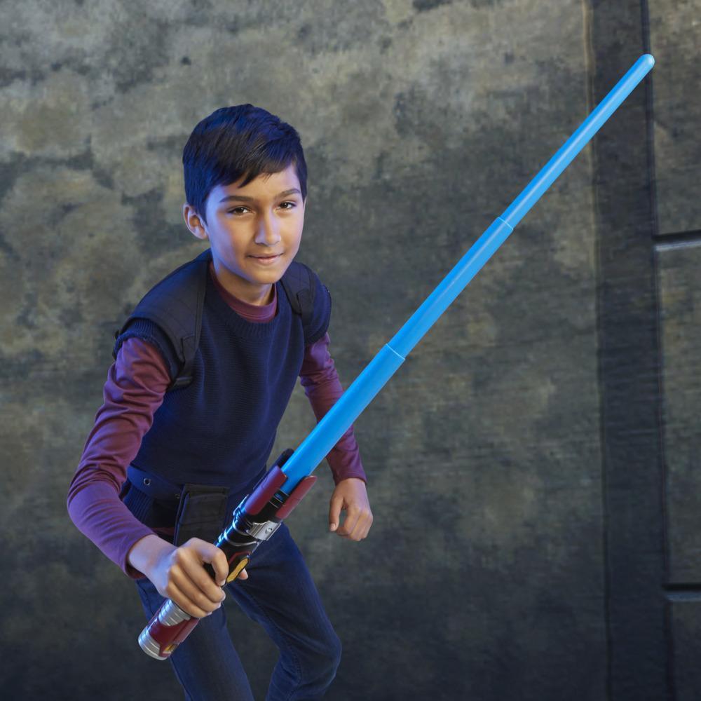 Star Wars Lightsaber Forge Anakin Skywalker ausfahrbares blaues Lichtschwert product thumbnail 1