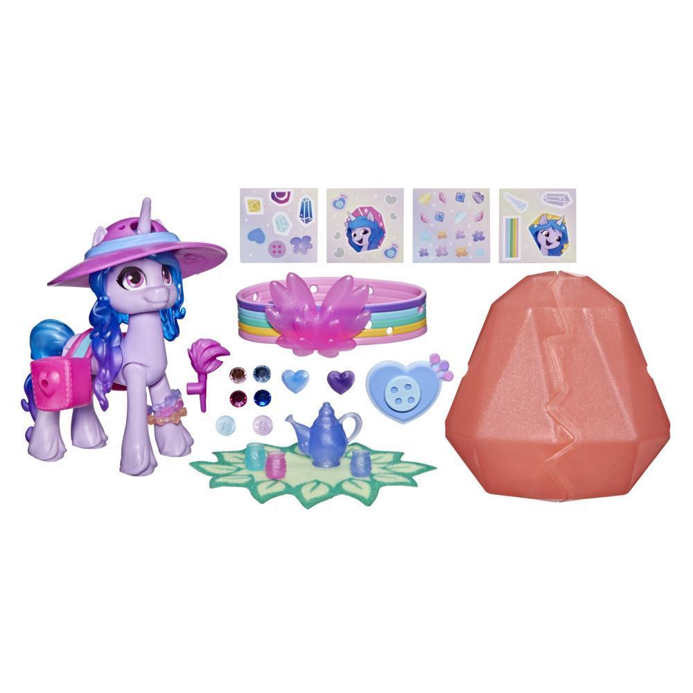 My Little Pony: A New Generation Crystal Adventure Izzy Moonbow product thumbnail 1