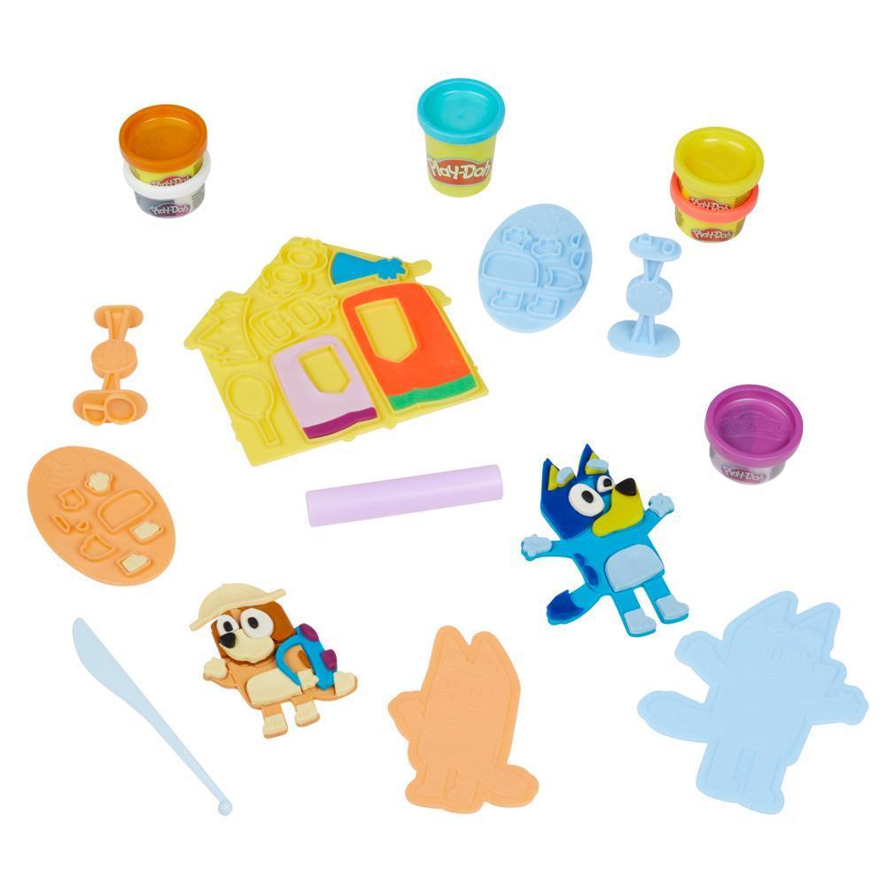 Play-Doh Bluey Make 'n Mash Costumes Playset