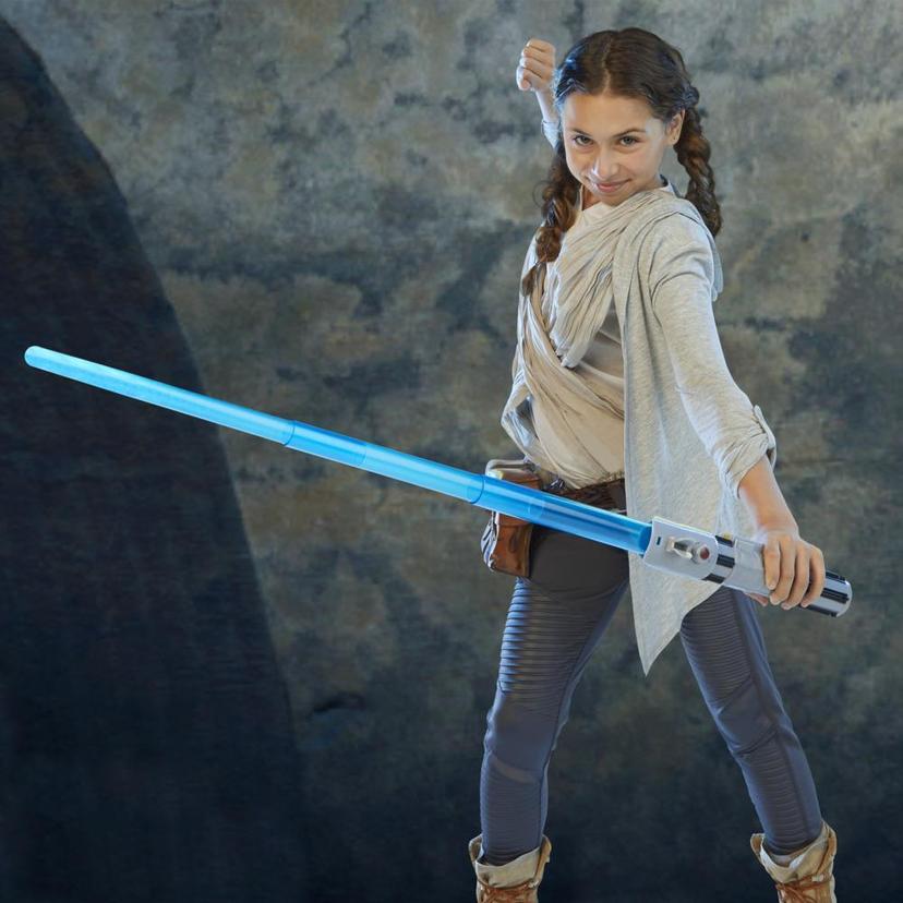 Star Wars Lightsaber Forge Luke Skywalker - Sable de luz electrónico extensible product image 1