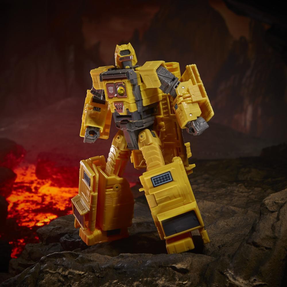 WFC-K30 Autobot Arca de Transformers Generations War for Cybertron: Kingdom Titan product thumbnail 1