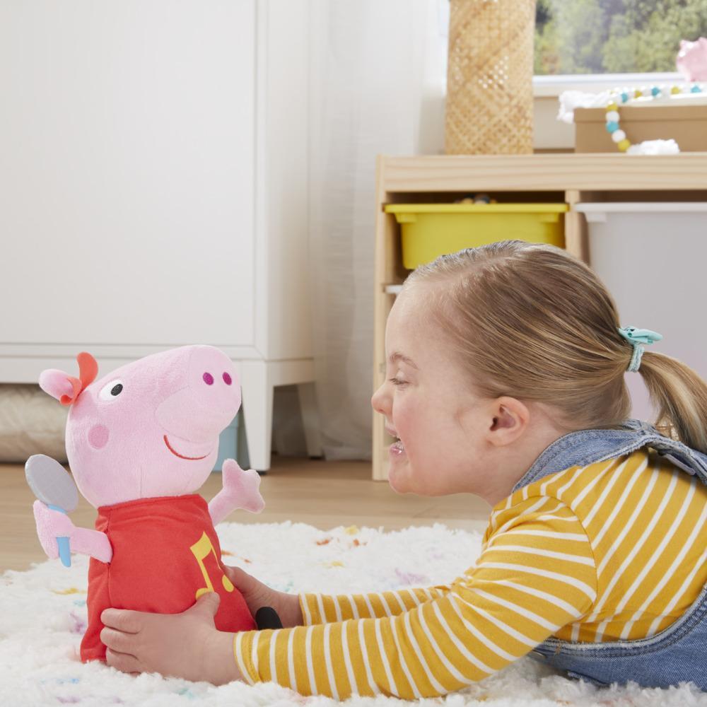 PEP OINK ALONG SONGS PEPPA FEATURE PLUSH product thumbnail 1