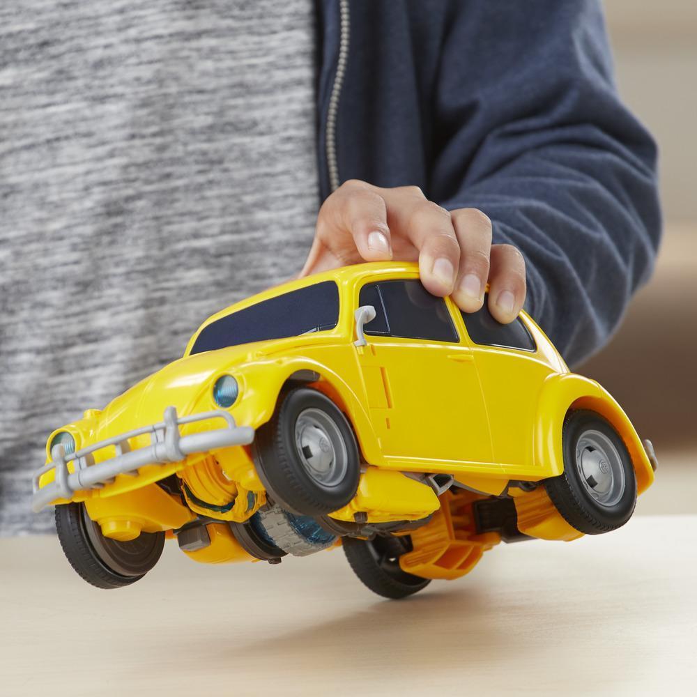 Brinquedos do filme Transformers: Bumblebee, Figura de Bumblebee Energizado, Propulsor giratório, Luzes e Sons, Brinquedo de 27 cm para Crianças acima de 6 Anos product thumbnail 1