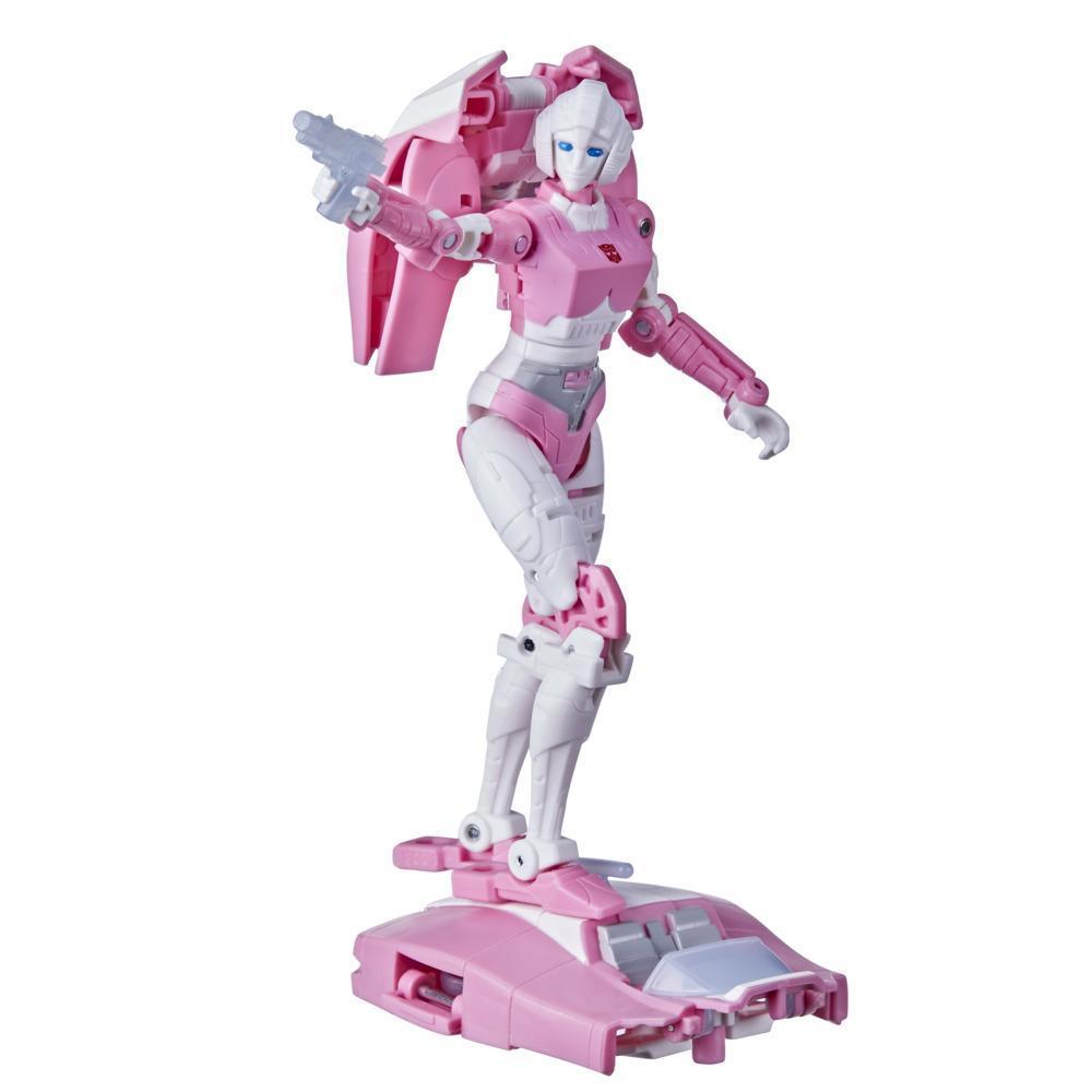 Transformers Generations War for Cybertron: Kingdom Deluxe WFC-K17 Arcee product thumbnail 1